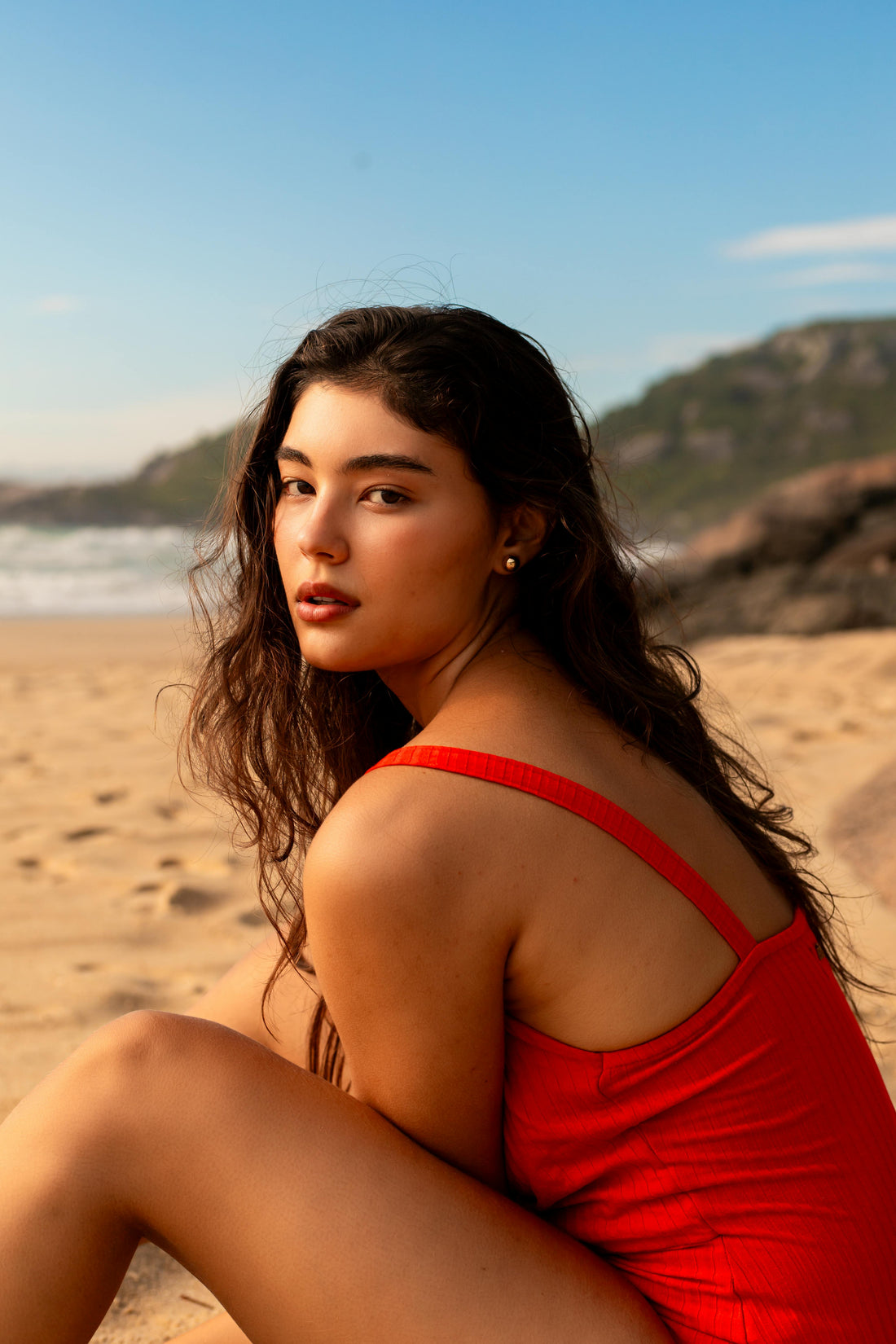 La Mode Été 2025 pour les Bijoux : Ce Qu’il Faut Porter Cette Saison