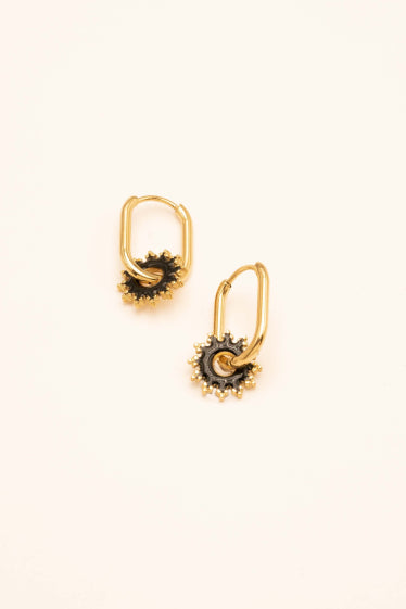 Créoles Cléa - anneau ovale en acier inoxydable et soleil émaillé AZTEK Bijoux